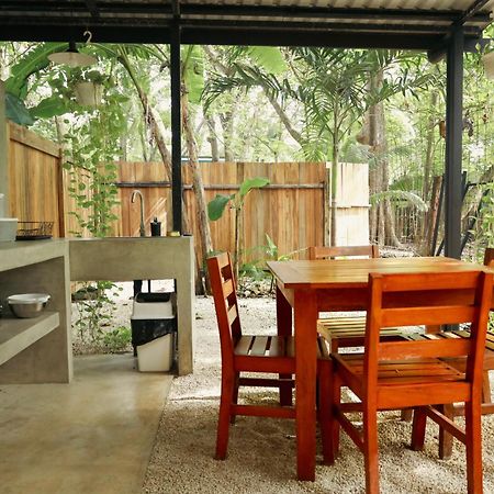 Zeneidas Surf Garden Playa Santa Teresa  Extérieur photo