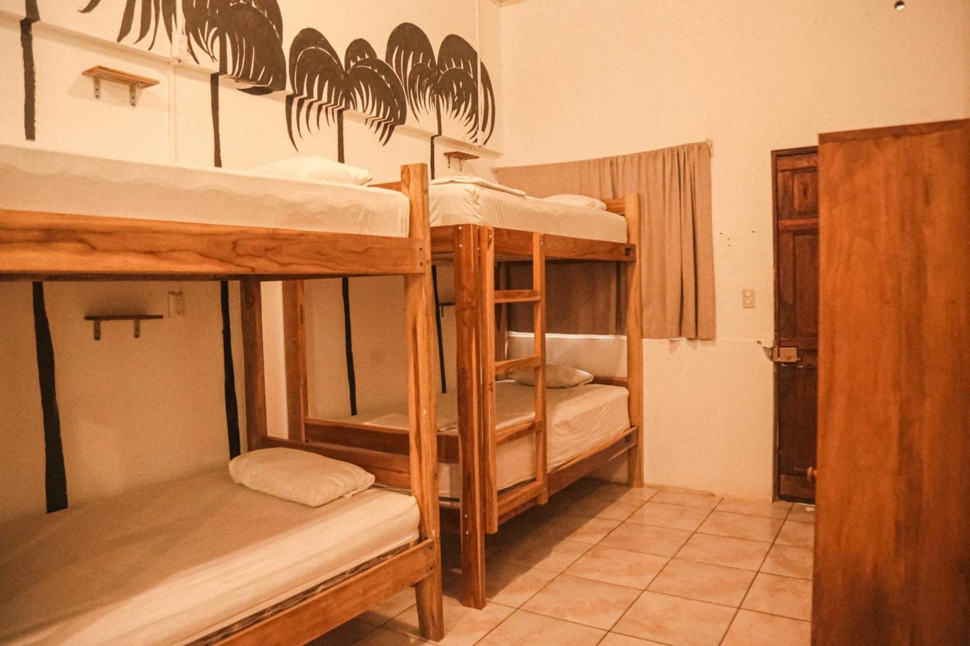 Zeneidas Surf Garden Playa Santa Teresa  Extérieur photo