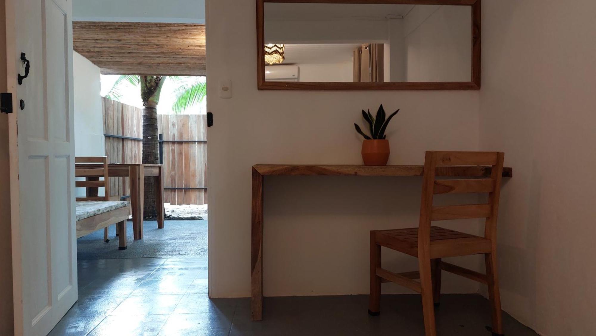 Zeneidas Surf Garden Playa Santa Teresa  Extérieur photo