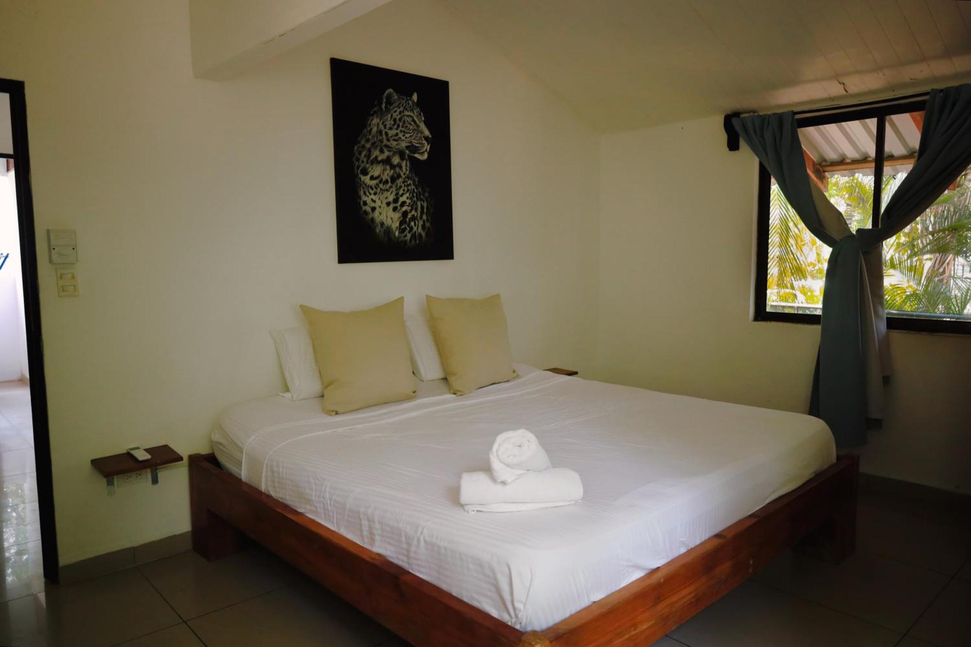 Zeneidas Surf Garden Playa Santa Teresa  Extérieur photo